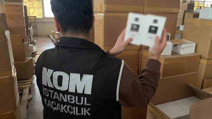 İstanbul'da 129 bin 386 şişe kaçak parfüm ele geçirildi