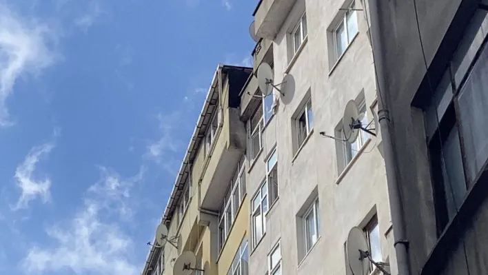 İstanbul'da 14 yaşındaki genç kızın sır ölümü: 11. kattan aşağıya düştü