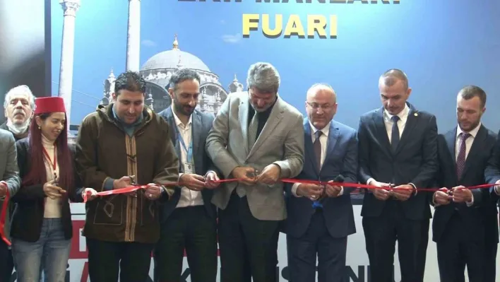 İstanbul'da 16. Uluslararası Cami Yapı Ekipmanları Fuarı ile 6. Hac, Umre ve İnanç Turizm Fuarı açıldı