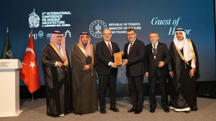 İstanbul'da 4. Uluslararası Cami Mimarisi Konferansı başladı