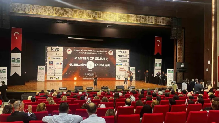 İstanbul'da 50 kuaföre meslek başarı ödülü verildi