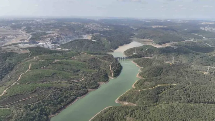 İstanbul'da barajlardaki su seviyesi yüzde 20'nin altına düştü: Alibey Barajı'ndaki suyun rengi değişti