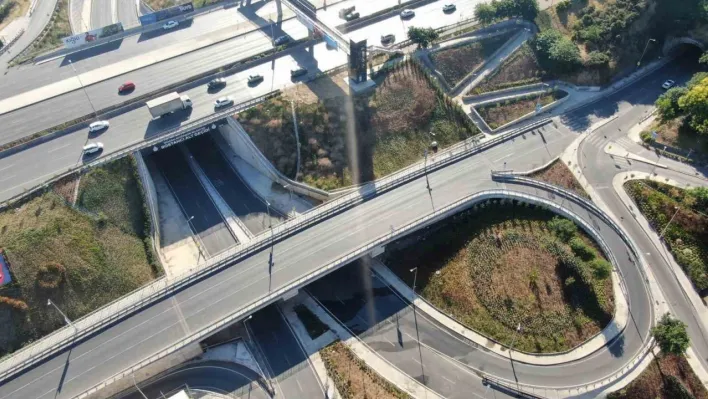 İstanbul'da bayramın 1. gününde yollar boş kaldı