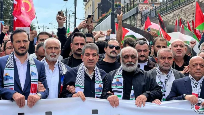İstanbul'da Filistin'e destek yürüyüşü düzenlendi