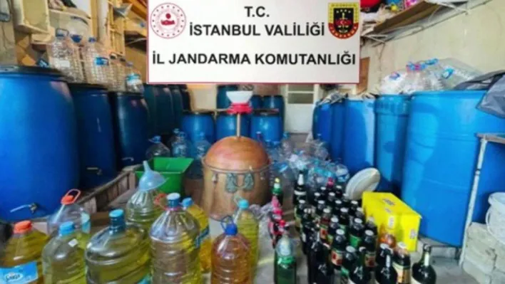 Silivri'de jandarmadan sahte alkol operasyonu