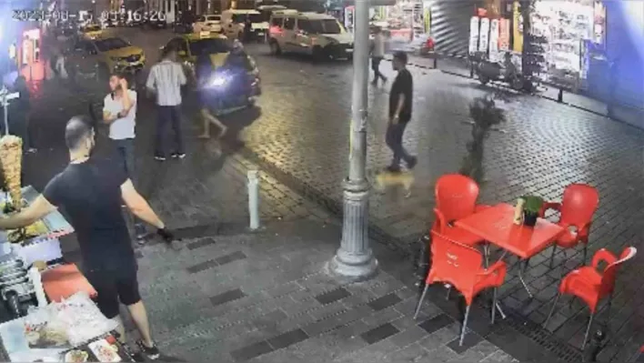 İstanbul'da motosikletli kapkaççı yakalandı: Hemşireyi yere düşürdü, çığlık çığlığa bağırdı