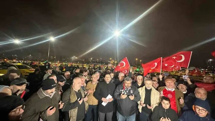 İstanbul'da şehitler için konvoy düzenlendi