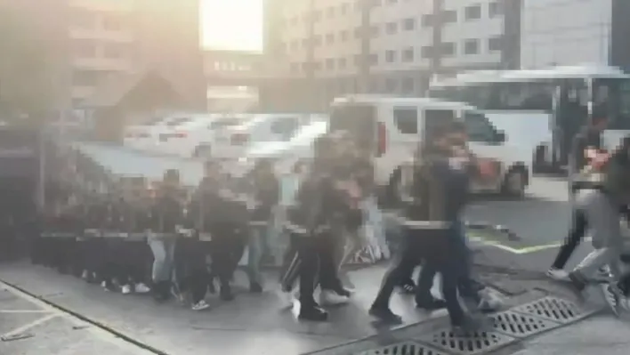 İstanbul'da son 1 ayda sokak çetelerine operasyon: 145 gözaltı