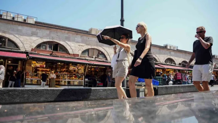 İstanbul'da termometreler 41 dereceyi gösterdi