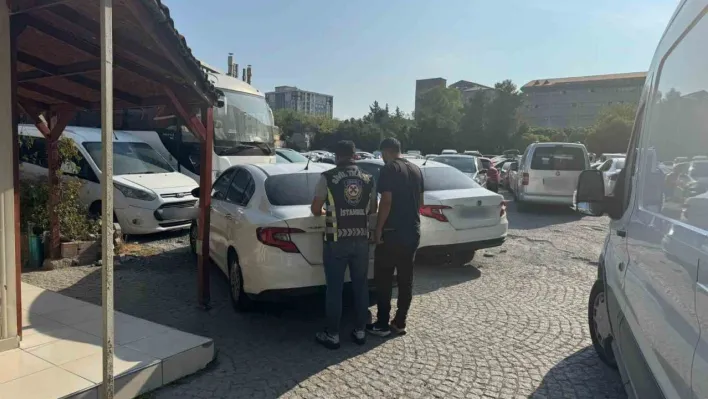 İstanbul'da trafiği tehlikeli hareketler yapan şahıslar yakalandı