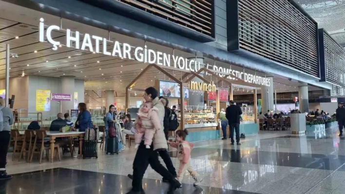 İstanbul Havalimanı'nda ara tatili yoğunluğu