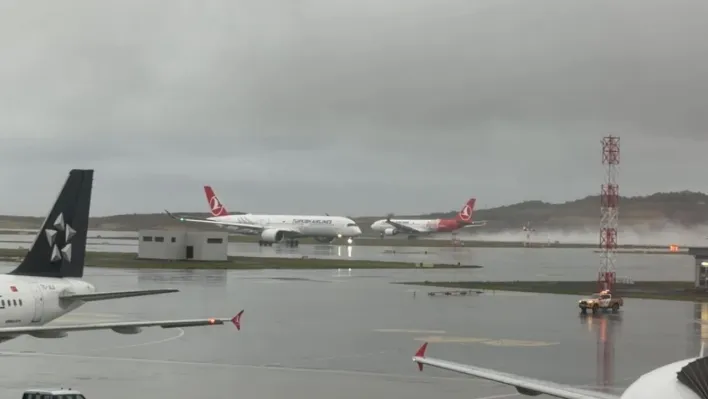 İstanbul Havalimanı'nda yağmur