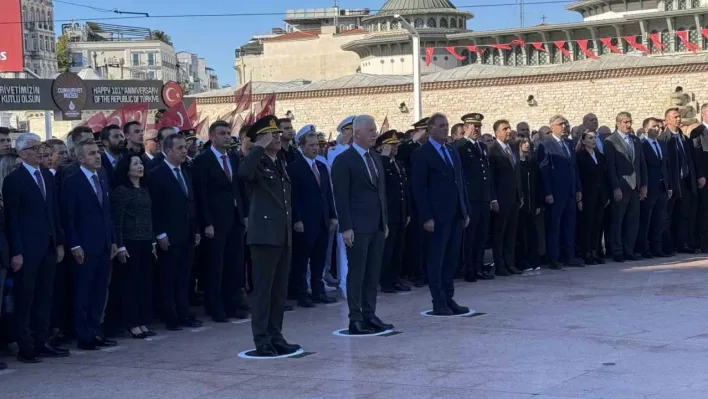 İstanbul'un kurtuluşunun 102. yıl dönümü kutlandı