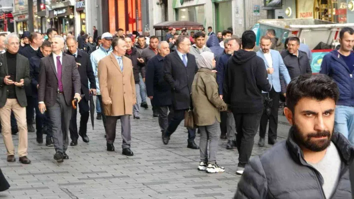 İstiklal Caddesi'ndeki dükkanlar denetlendi