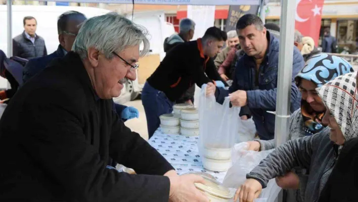 İvrindi'de Başkan Cengiz gönüllere dokunuyor