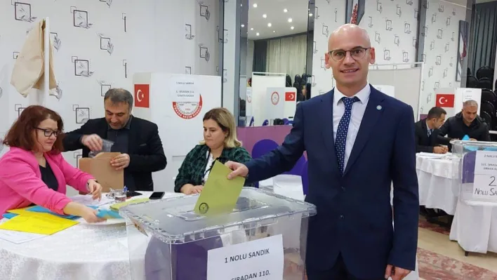İYİ Parti'ye yeni başkan