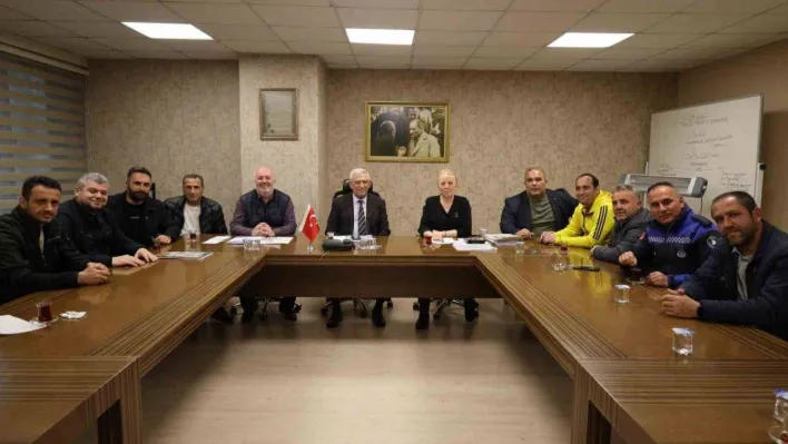 İzmit Belediyesi'nde en düşük işçi maaşı 16 bin 800 lira oldu