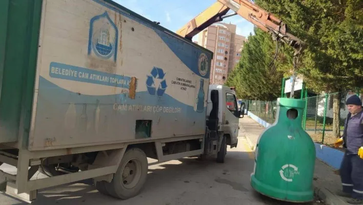 İzmit'te her ay 30 ton cam atık dönüştürülüyor