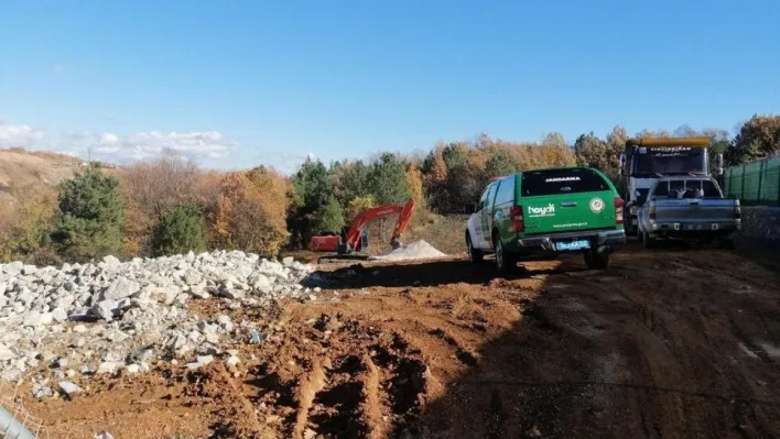 Jandarma kaçak yapıya göz açtırmıyor