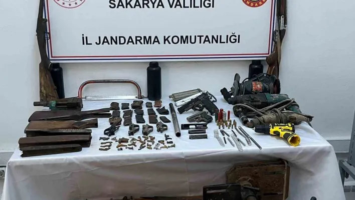 Jandarma kaçakçılığa geçit vermiyor