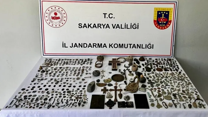 Jandarmadan 'Anadolu Mirası' operasyonu: 589 tarihi eser ele geçirildi