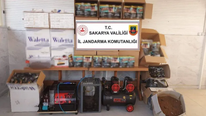 Jandarmadan kaçak sigara baskını: 1 gözaltı