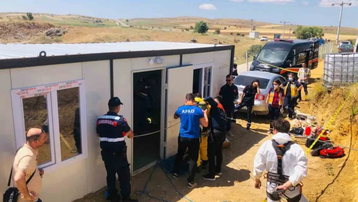 Kaçak kazı yapan 2 kişi girdikleri çukurda zehirlenerek hayatını kaybetti