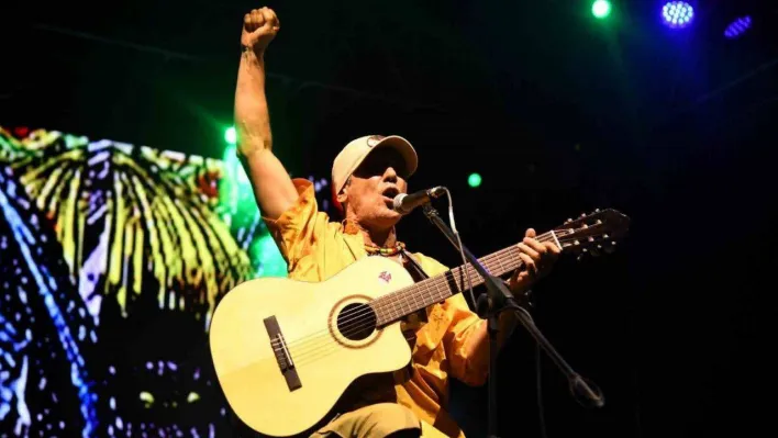 Kadıköy'de Manu Chao rüzgarı esti