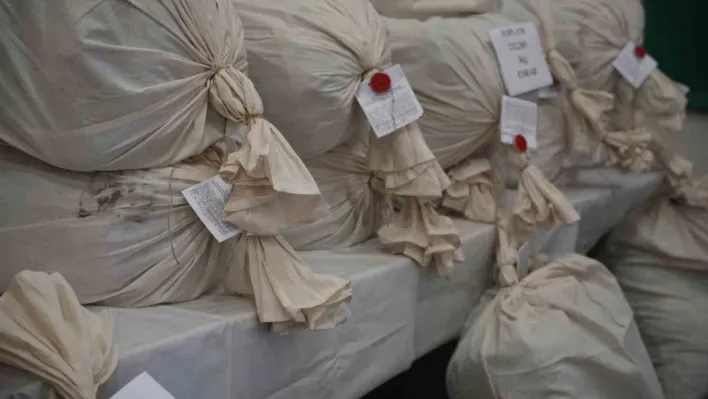 Kapıkule'de 212 kilo uyuşturucu ele geçirildi: 3 Gözaltı