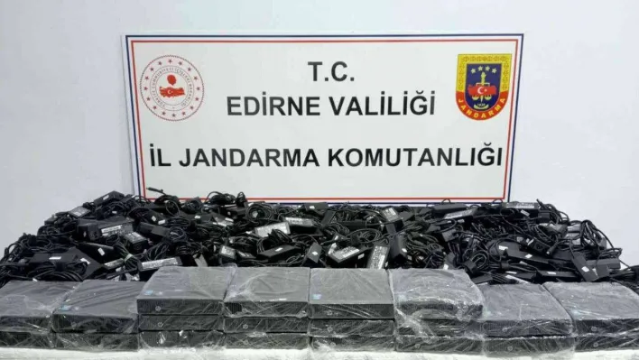 Kapıkule'de bilgisayar parçaları ele geçirildi