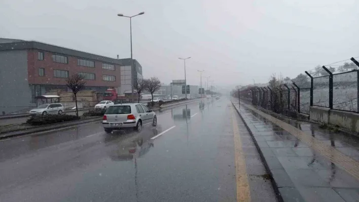 Kar Başkent'te kartpostallık manzaralar oluşturdu