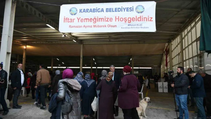 Karabiga Belediyesi 1500 kişilik iftar verdi