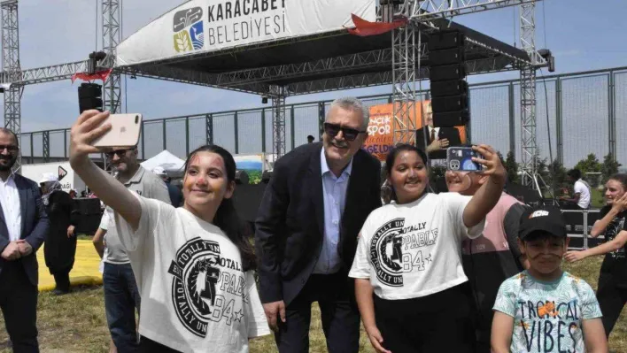 Karacabey'de Gençlik ve Spor Festivali büyük ilgi gördü