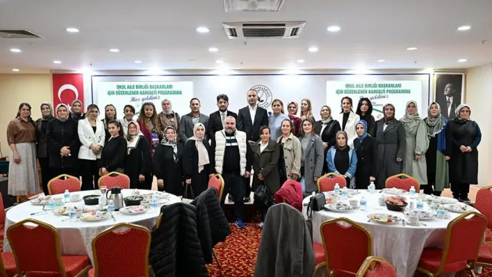 Karadeniz: 'Bu ilçenin çocuklarına her alanda destek vermek istiyoruz'