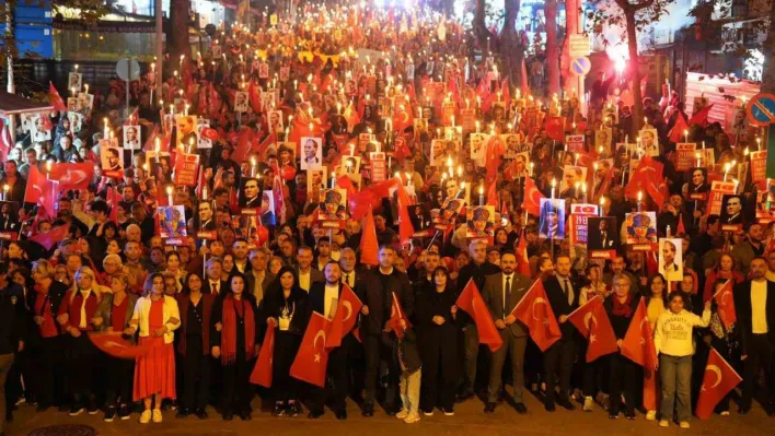 Kartal Cumhuriyet'in 102. yılında tek yürek oldu