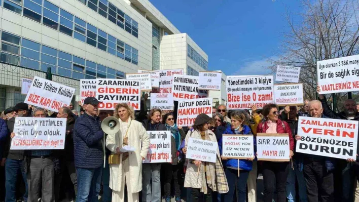 Kartal'da Siemens Vakfının mağdur üyelerinden 'hakkımızı verin' protestosu