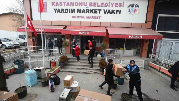 Kastamonu Belediyesi'nden deprem bölgelerine yardım