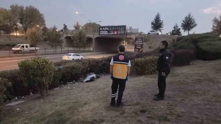 Kavşakta bulunan cansız bedenin kimliği tespit edildi