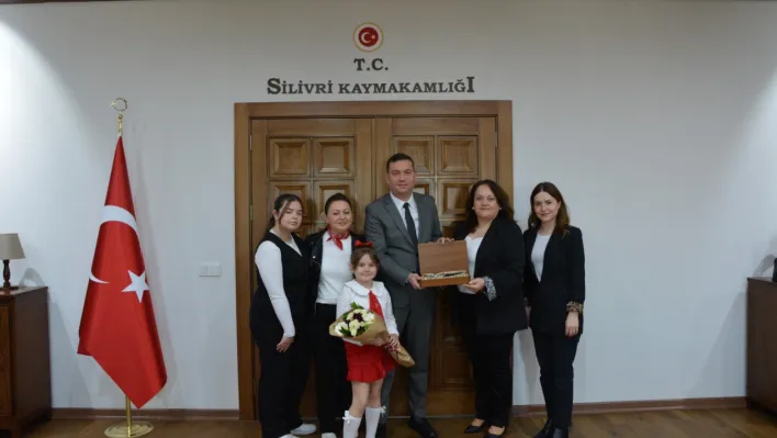 Kaymakam Toğan, 23 Nisan'da Koltuğunu Minik Ela Sahra'ya Devretti