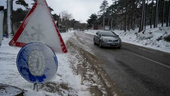 Kazdağları'nda kar yağışı etkili oldu