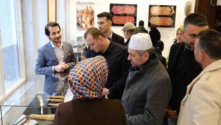 Kâbe hasretini dindiren sergi Bursa'da