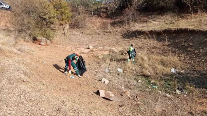 Keçiören Belediyesi Doğayı Temizleme Timi görev başında