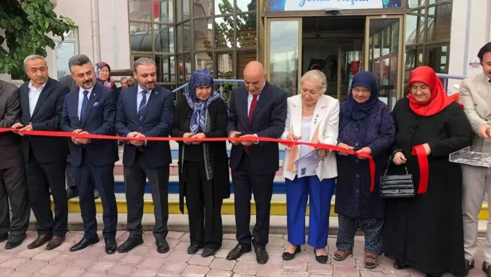 Keçiören'de Gönül Köşkü Huzurevi açıldı