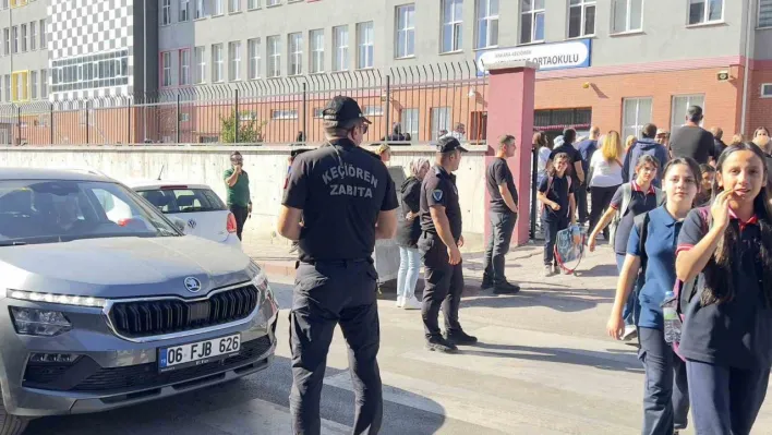 Keçiören zabıtasından okul önlerinde güvenli ulaşım seferberliği