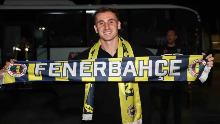 Kerem Aktürkoğlu, Fenerbahçe için İstanbul'da