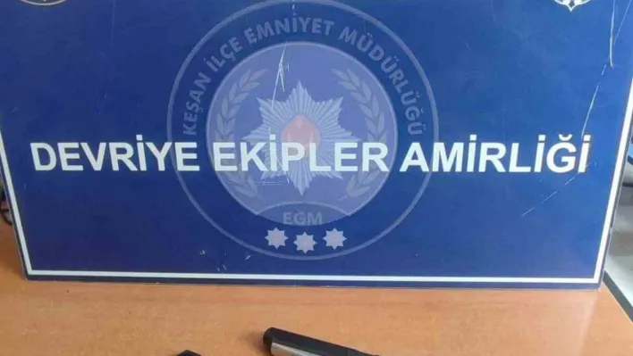 Keşan'da üzerinde tabanca ele geçirilen şüpheli gözaltına alındı