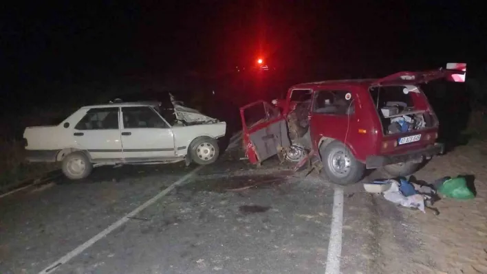 Kırklareli'de otomobil ile cip çarpıştı: 2 ölü