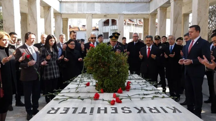 Kırklareli'nde Çanakkale Deniz Zaferi ve Şehitleri Anma Günü töreni