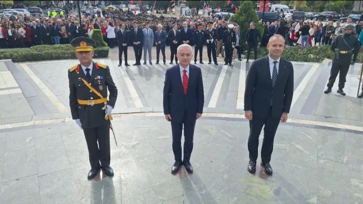 Kırklareli'nde Cumhuriyet'in 101'inci yılı kutlanmaya başladı