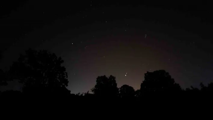 Kırklareli'nde meteor yağmuru eşsiz görüntüler ortaya çıkardı